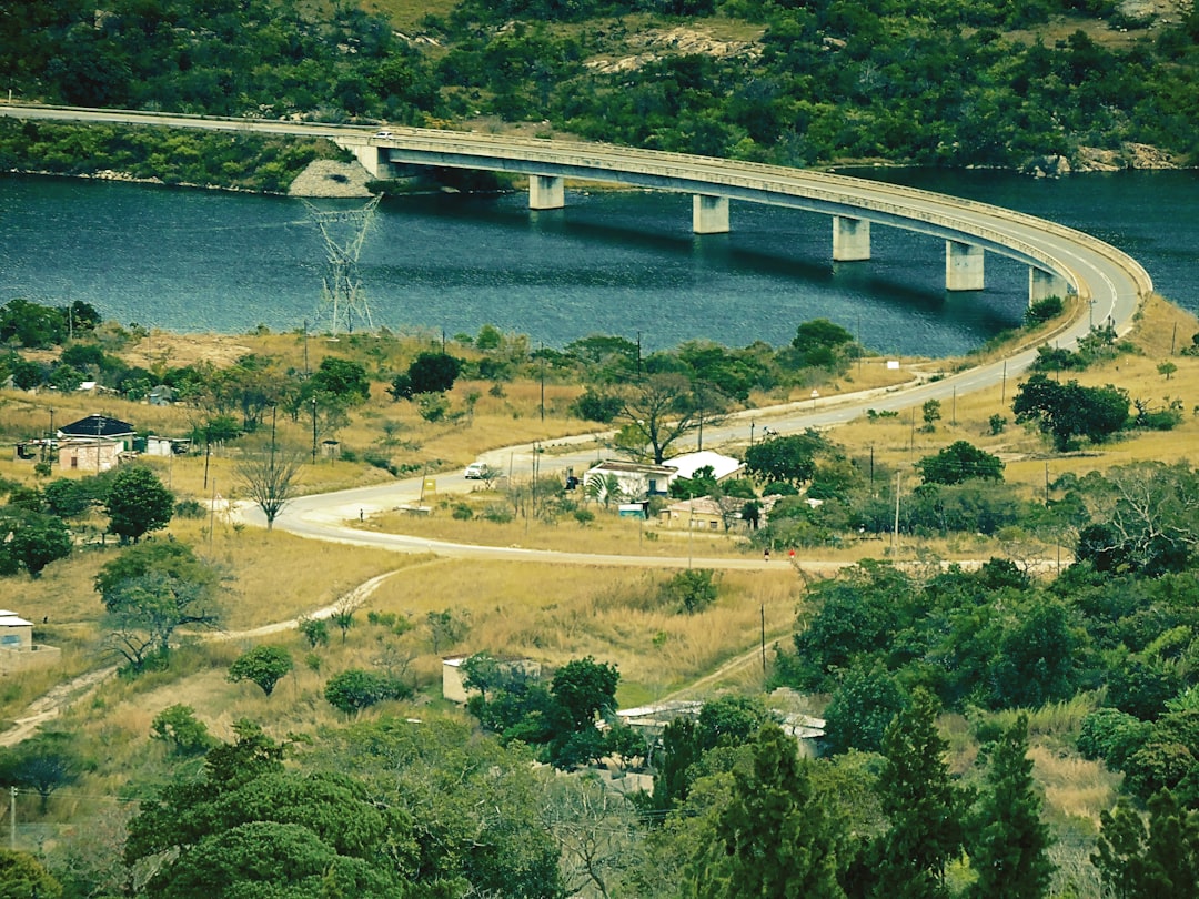 חמישה מגה-פרויקטים של תשתיות סיניות שמשנים את המזרח התיכון – ולא שמעתם עליהם